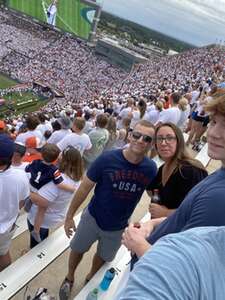 Auburn Tigers - NCAA Football vs UMass Minutemen