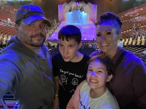 Disney on Ice Presents Into the Magic