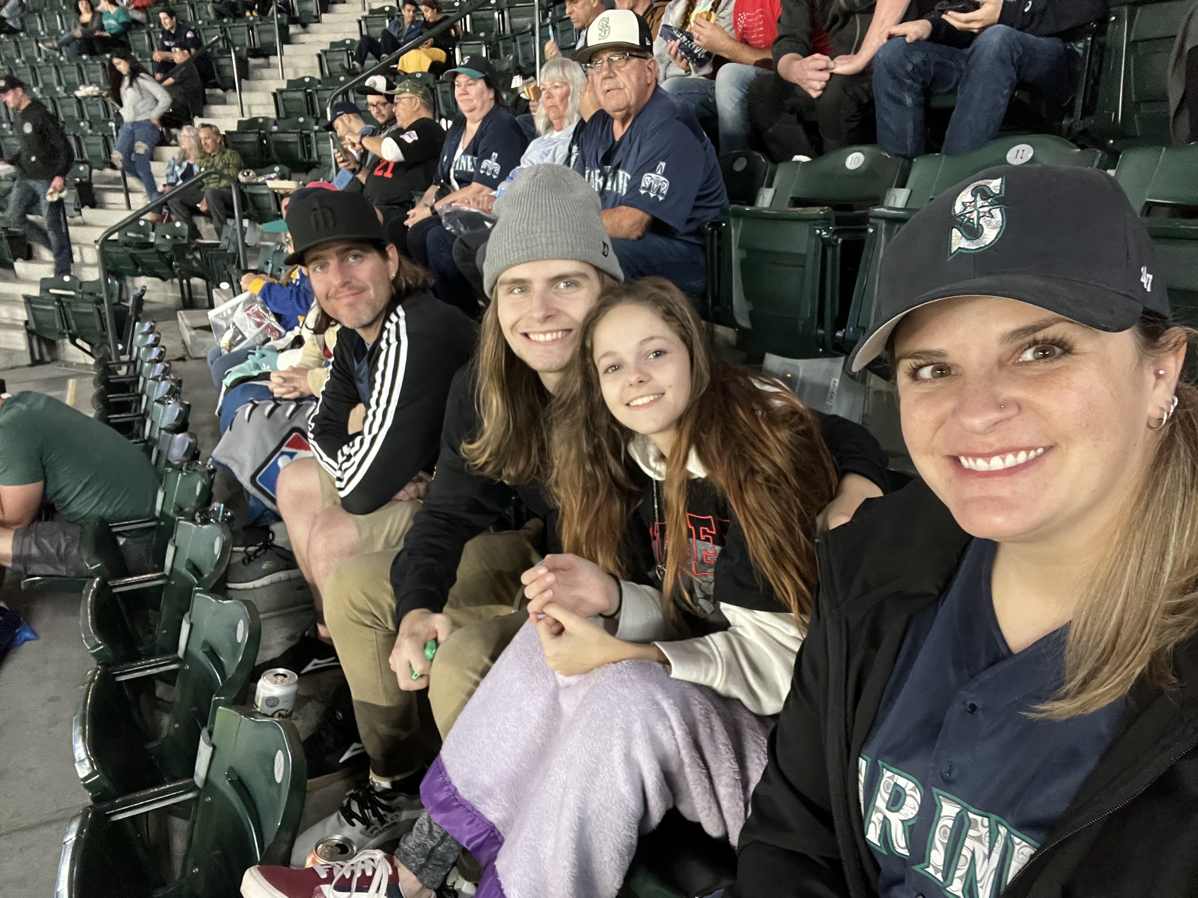 Survey: What does it mean to be a Seattle Mariners fan?