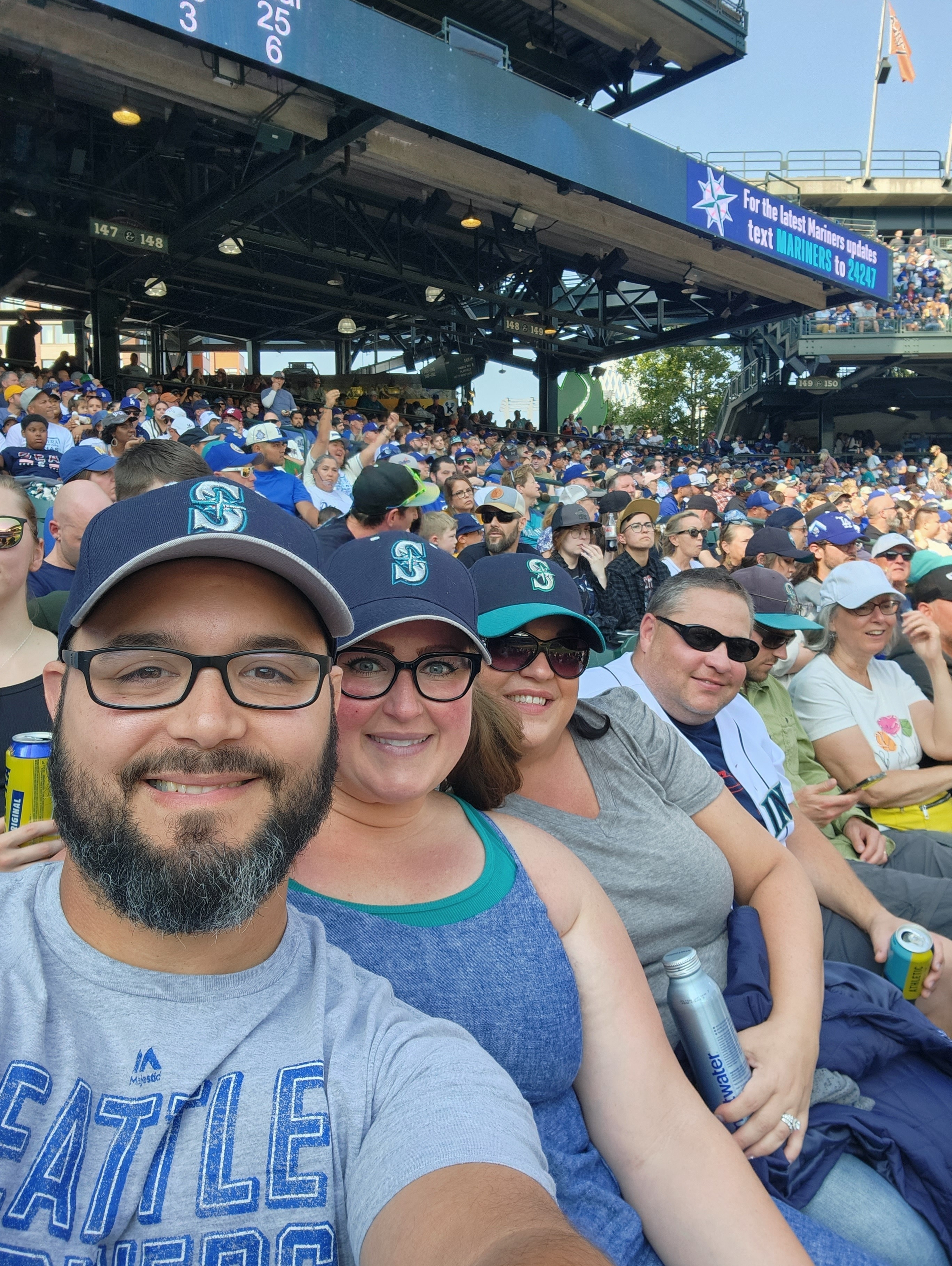 Survey: What does it mean to be a Seattle Mariners fan?