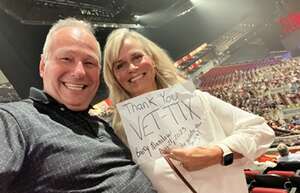 Manilow - Live in Louisville