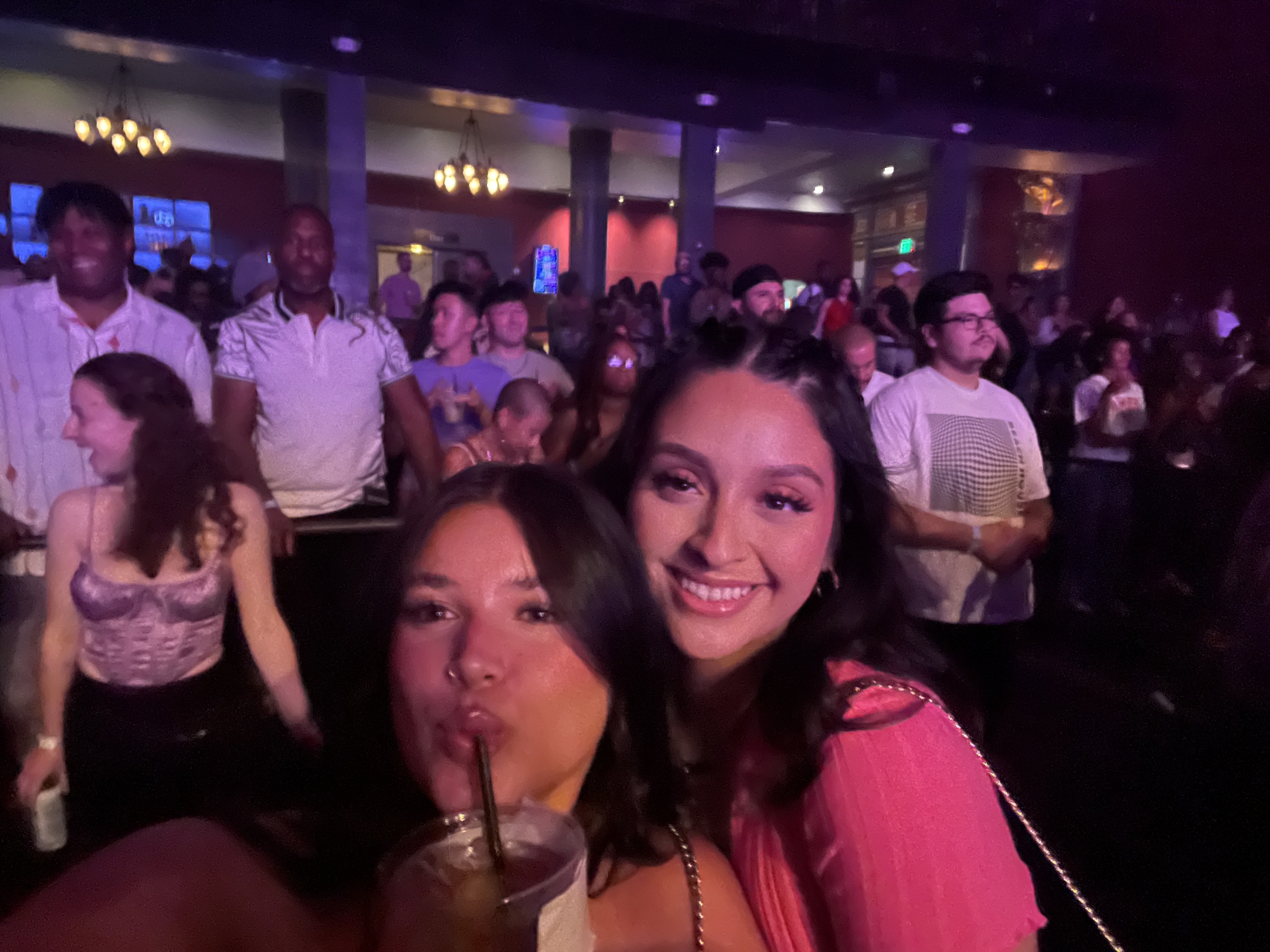 Chloe: the in Pieces Tour