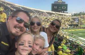 Oregon Ducks - NCAA Football vs Portland State Vikings