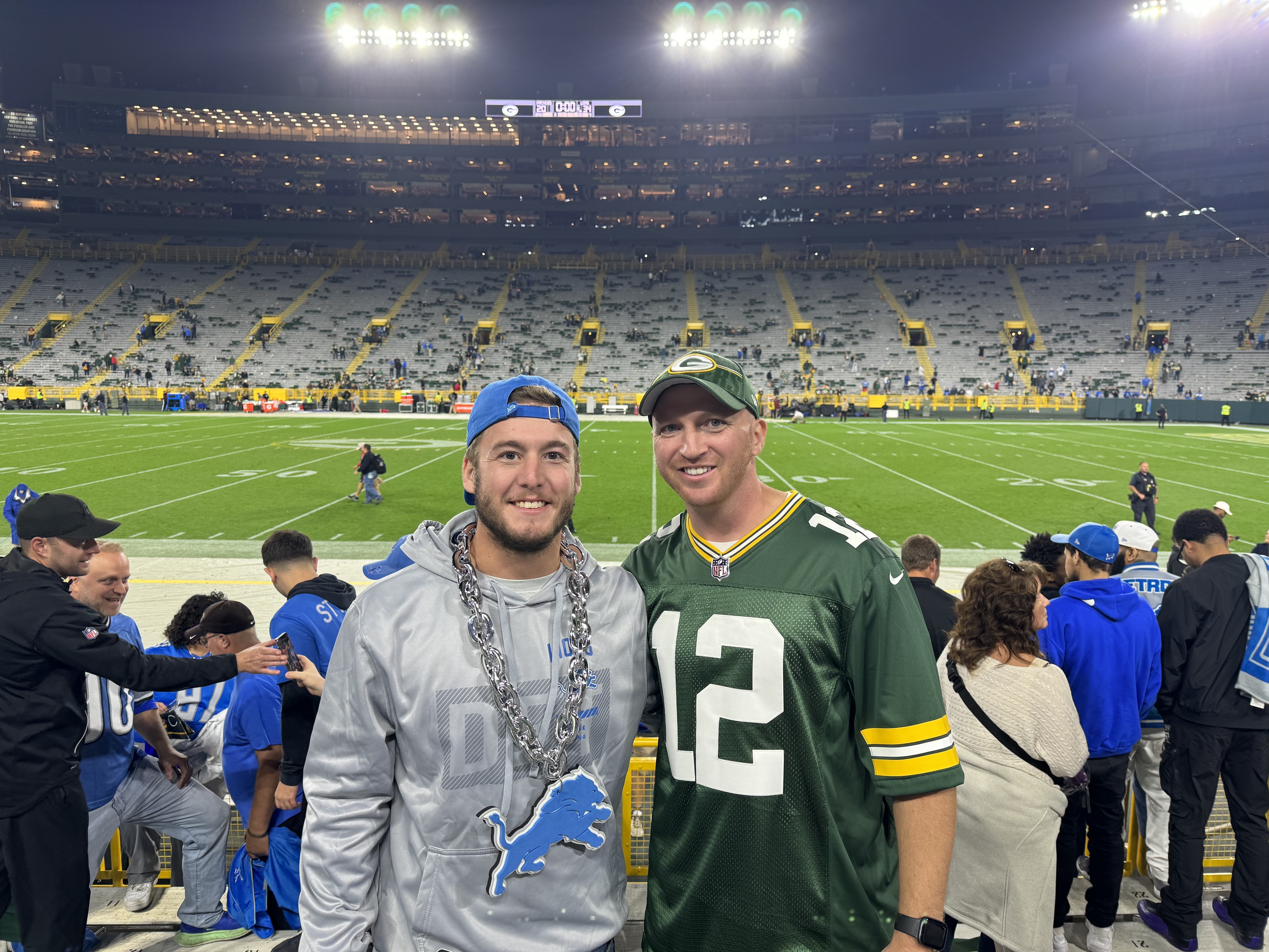 How to get tickets for the Detroit Lions vs. Green Bay Packers at Lambeau  Field 