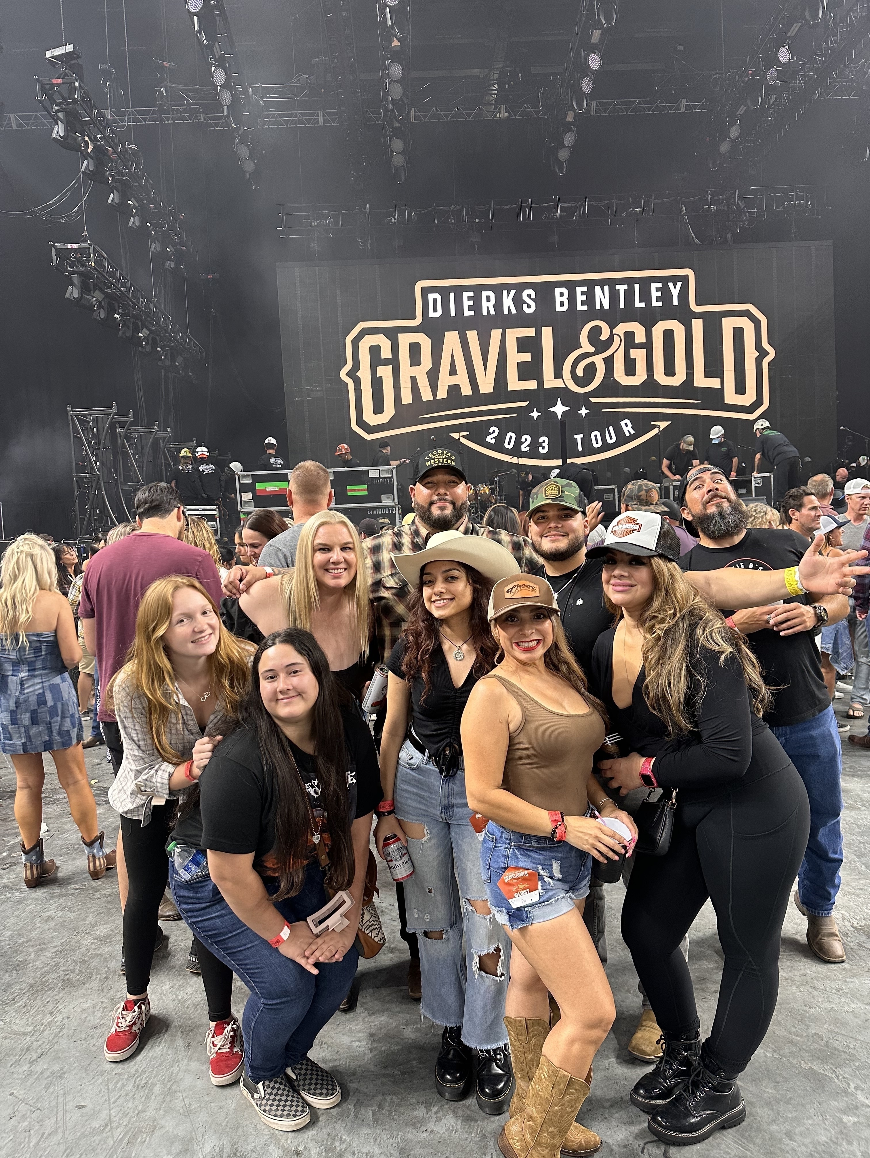 Dierks Bentley: Gravel & Gold Tour