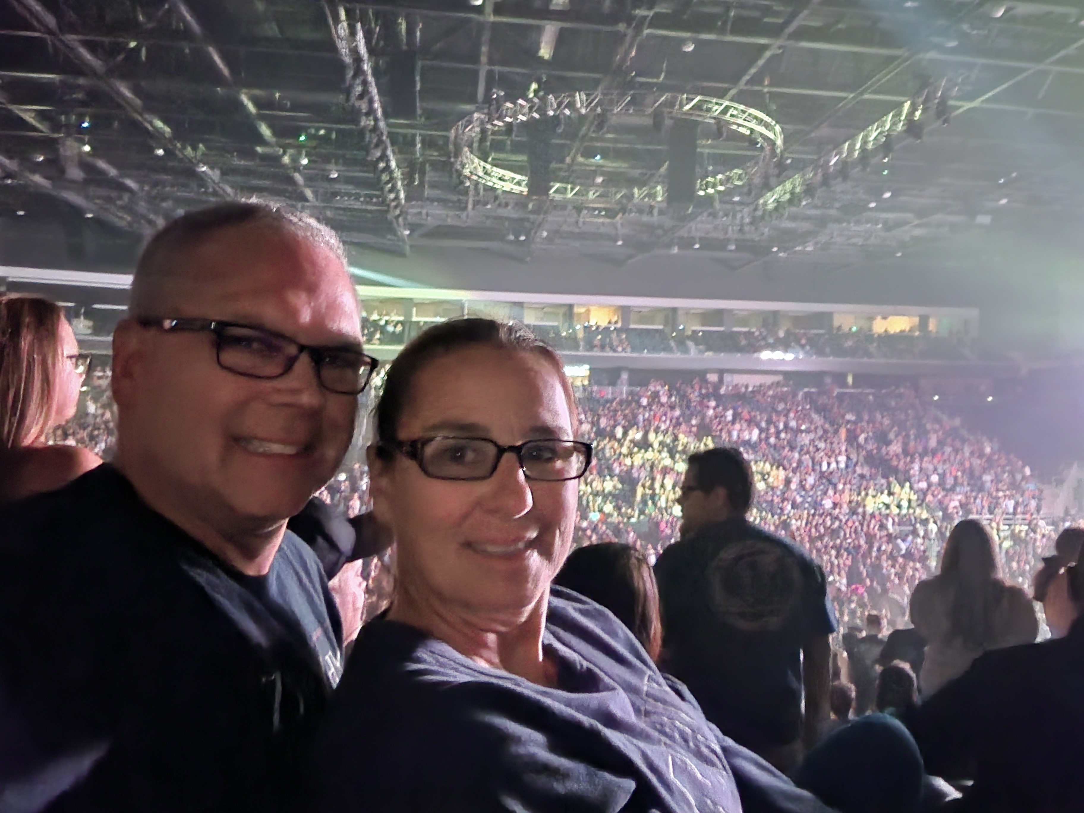Dierks Bentley: Gravel & Gold Tour