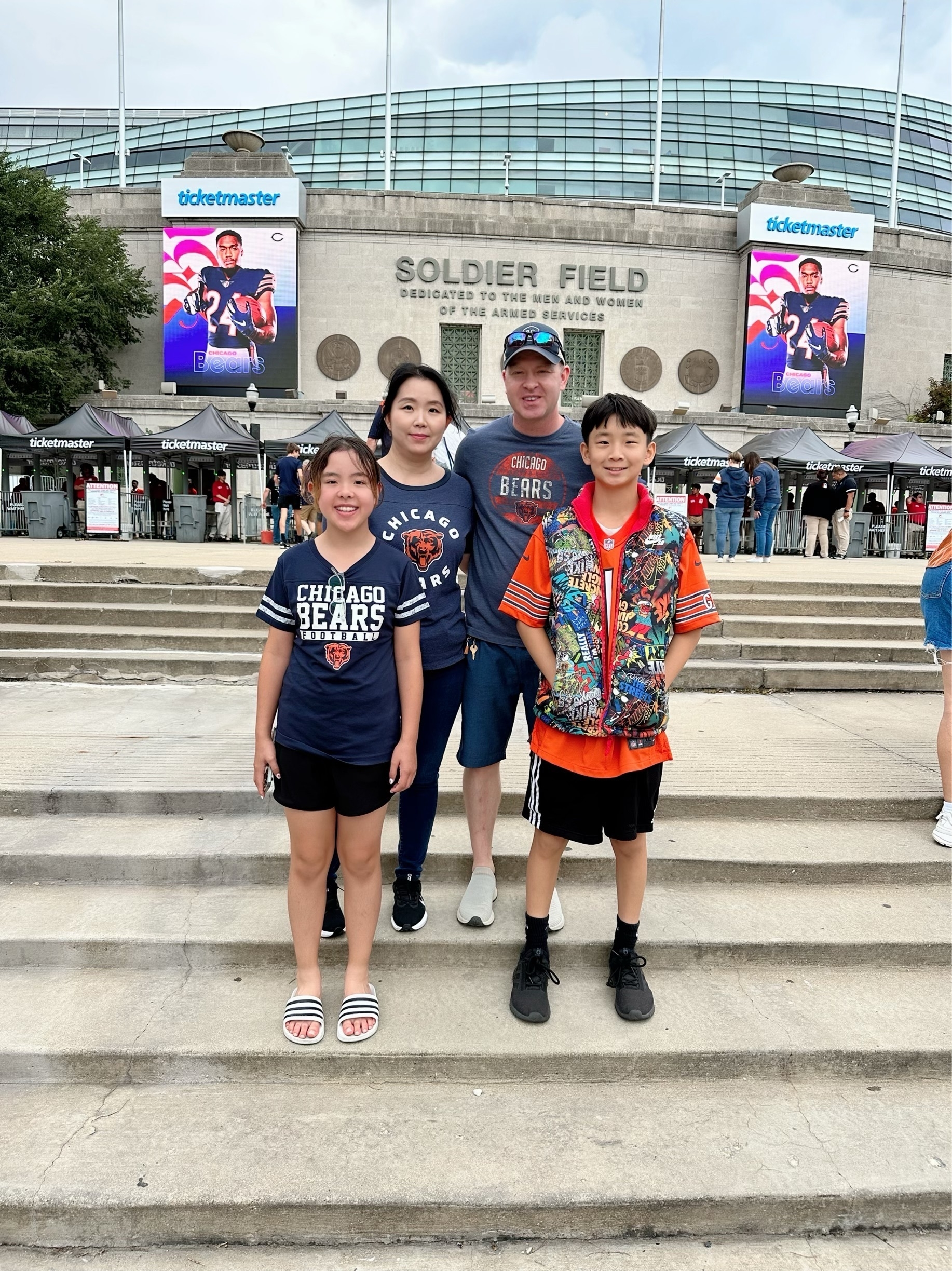 Chicago Bears Honor the Military for Veterans Day at Soldier Field