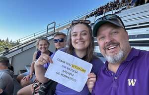 Washington Huskies - NCAA Football vs Tulsa Golden Hurricane