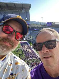 Washington Huskies - NCAA Football vs Tulsa Golden Hurricane