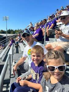 Washington Huskies - NCAA Football vs Tulsa Golden Hurricane