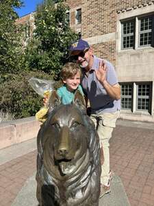 Washington Huskies - NCAA Football vs Tulsa Golden Hurricane
