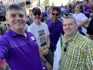 Washington Huskies - NCAA Football vs Tulsa Golden Hurricane