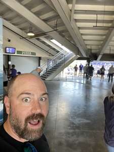 Washington Huskies - NCAA Football vs Tulsa Golden Hurricane