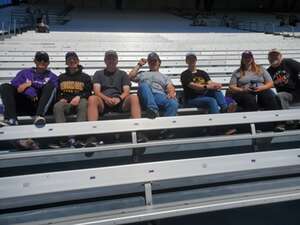 Washington Huskies - NCAA Football vs Tulsa Golden Hurricane