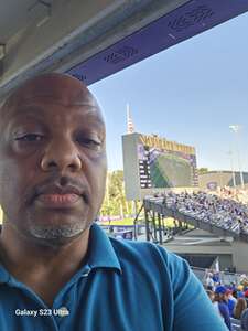 Washington Huskies - NCAA Football vs Tulsa Golden Hurricane