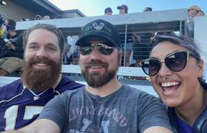 Washington Huskies - NCAA Football vs Tulsa Golden Hurricane