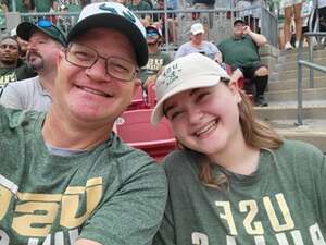 South Florida Bulls - NCAA Football vs Temple Owls