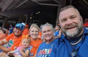 Florida Gators - NCAA Football vs Charlotte 49ers