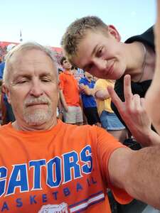 Florida Gators - NCAA Football vs Charlotte 49ers