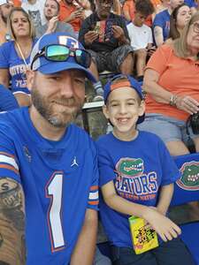 Florida Gators - NCAA Football vs Charlotte 49ers