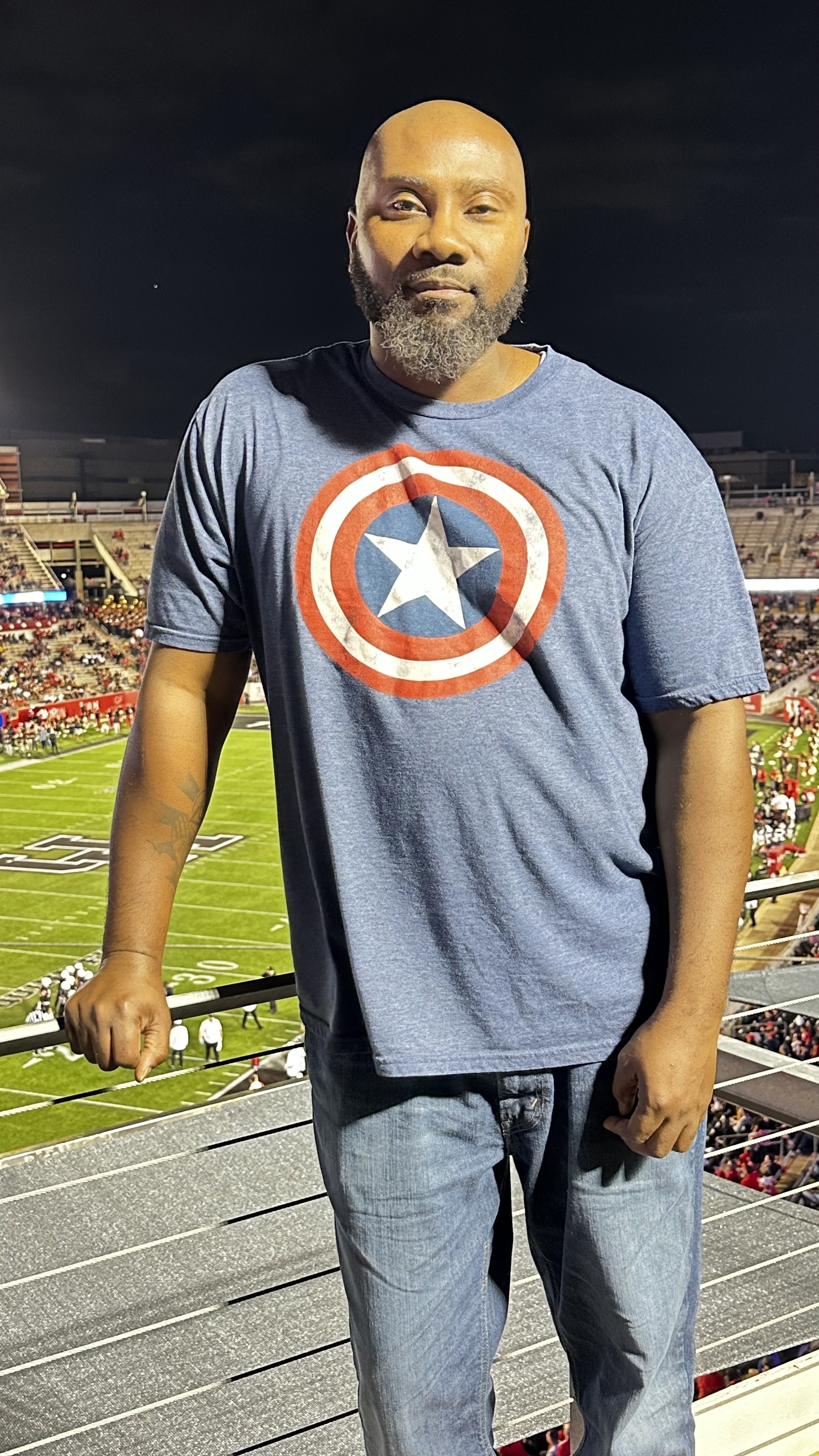 Houston Cougars - NCAA Football vs West Virginia Mountaineers