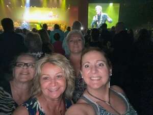 Manilow-live in Cincinnati