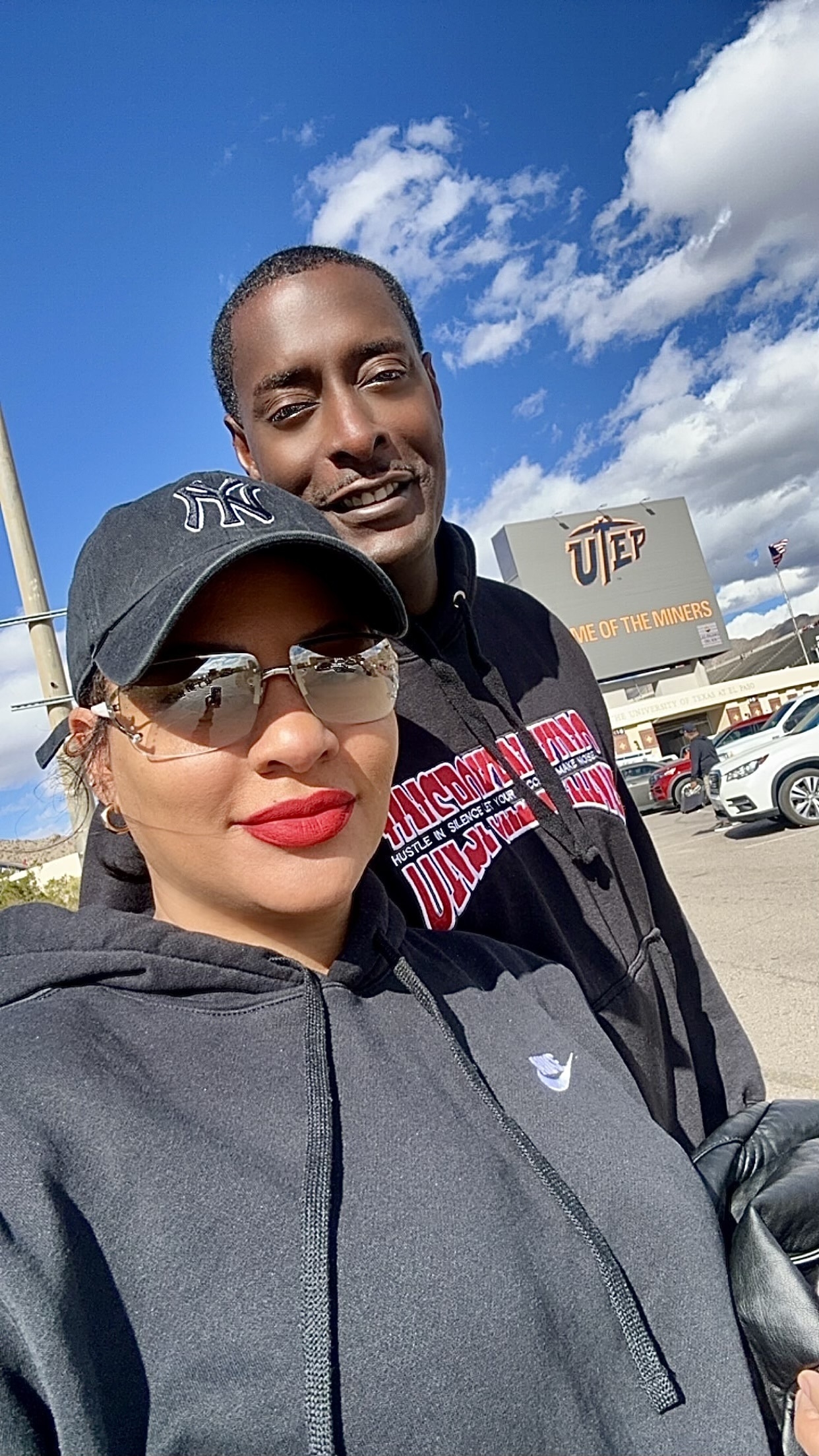 Texas-El Paso Miners - NCAA Football vs Liberty Flames