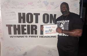 Wynne - Hot on Their Heels Tour