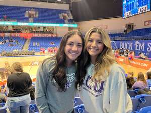 Texas-Arlington Mavericks - NCAA Women's Volleyball vs Abilene Christian Wildcats