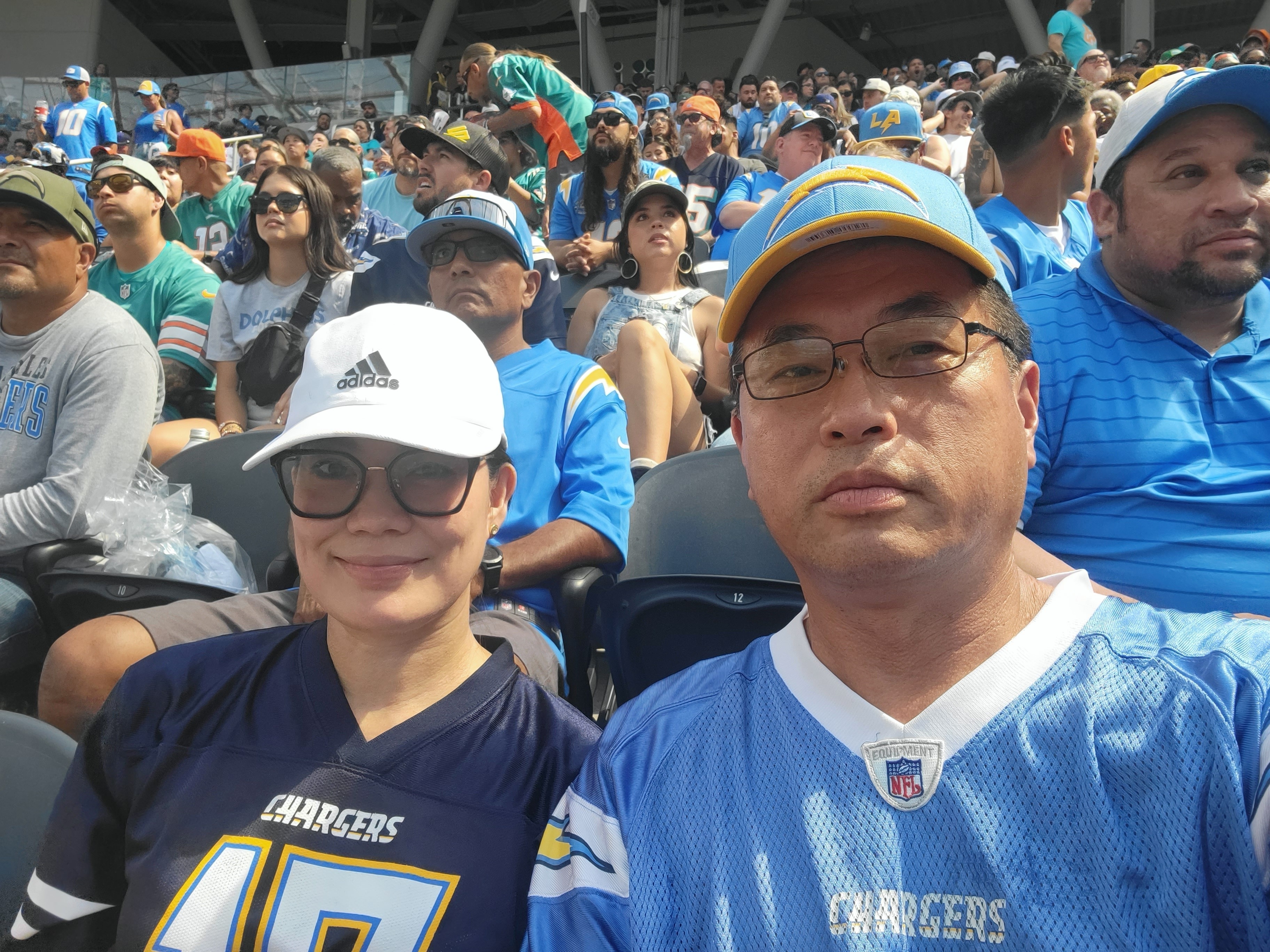 Chargers vs Dolphins Tickets 