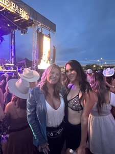 Boots in the Park Presents Blake Shelton, Sam Hunt & More! - VIP