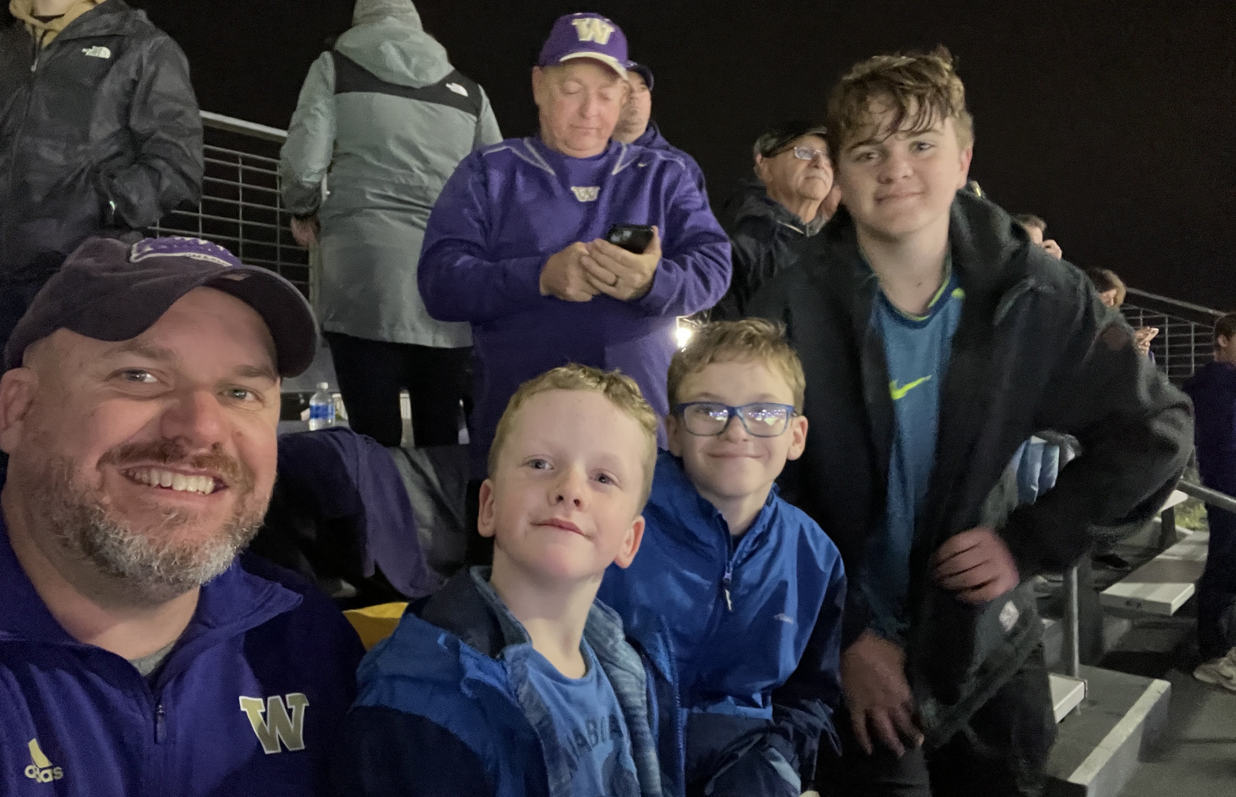 Washington Huskies - NCAA Football vs California Golden Bears