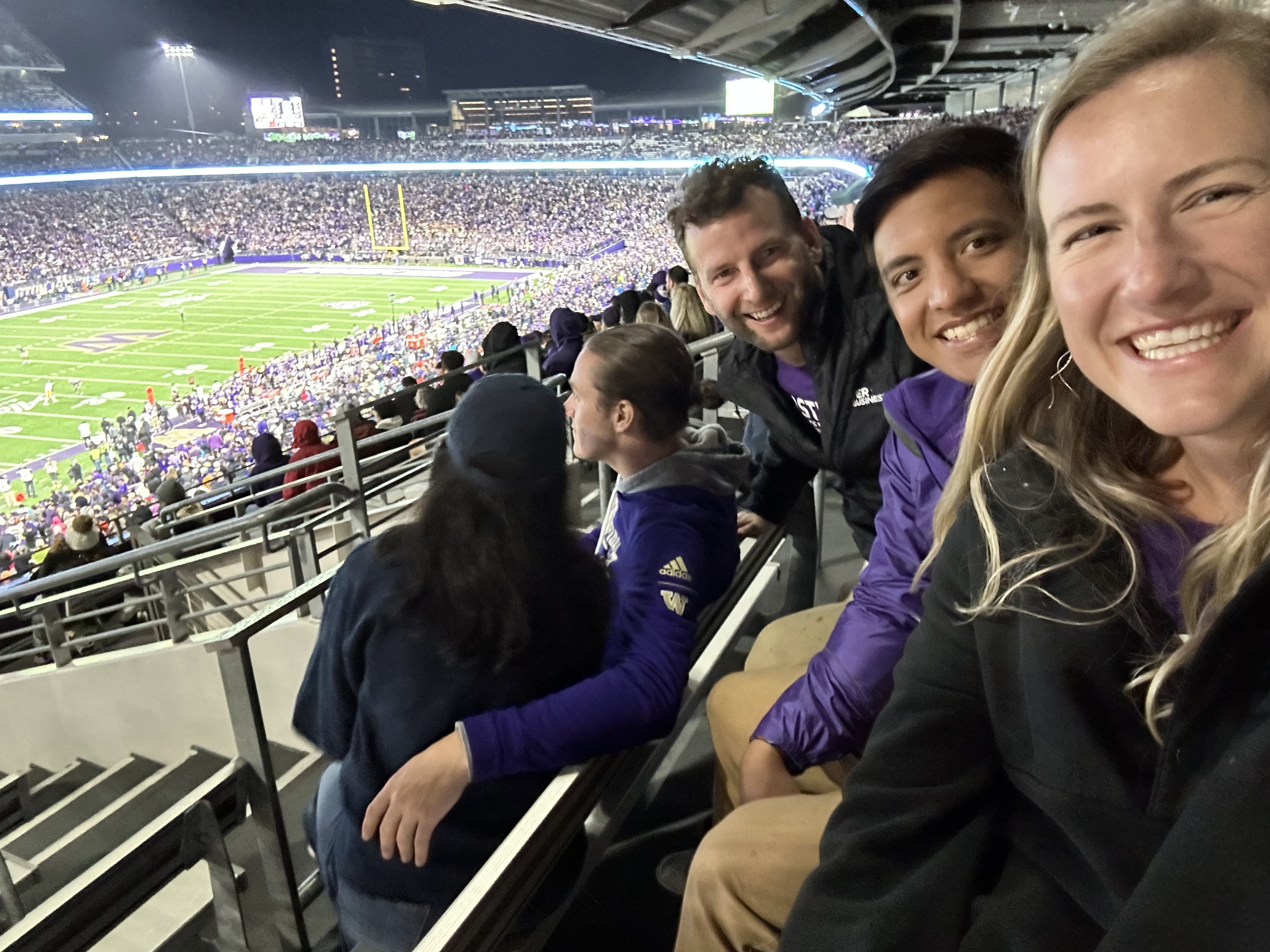 Washington Huskies - NCAA Football vs California Golden Bears