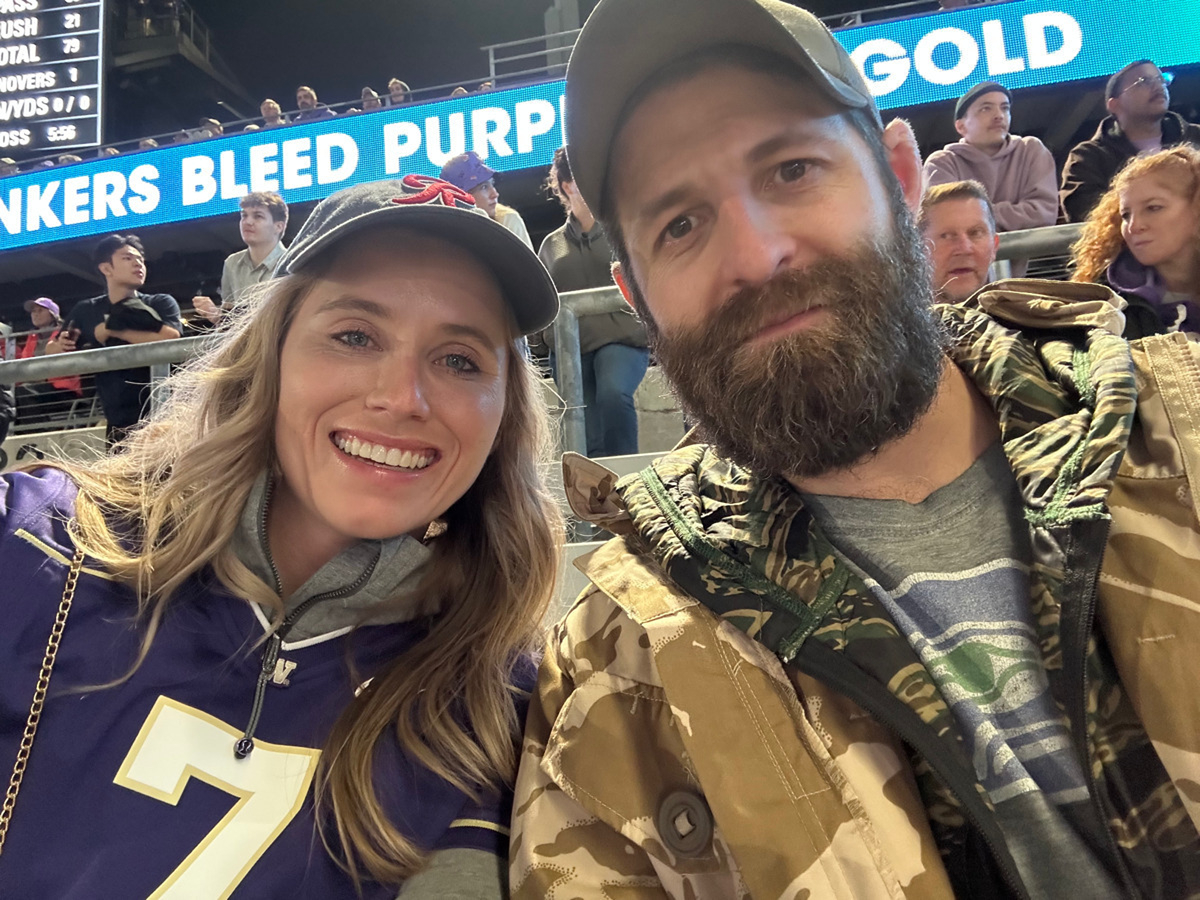 Washington Huskies - NCAA Football vs California Golden Bears