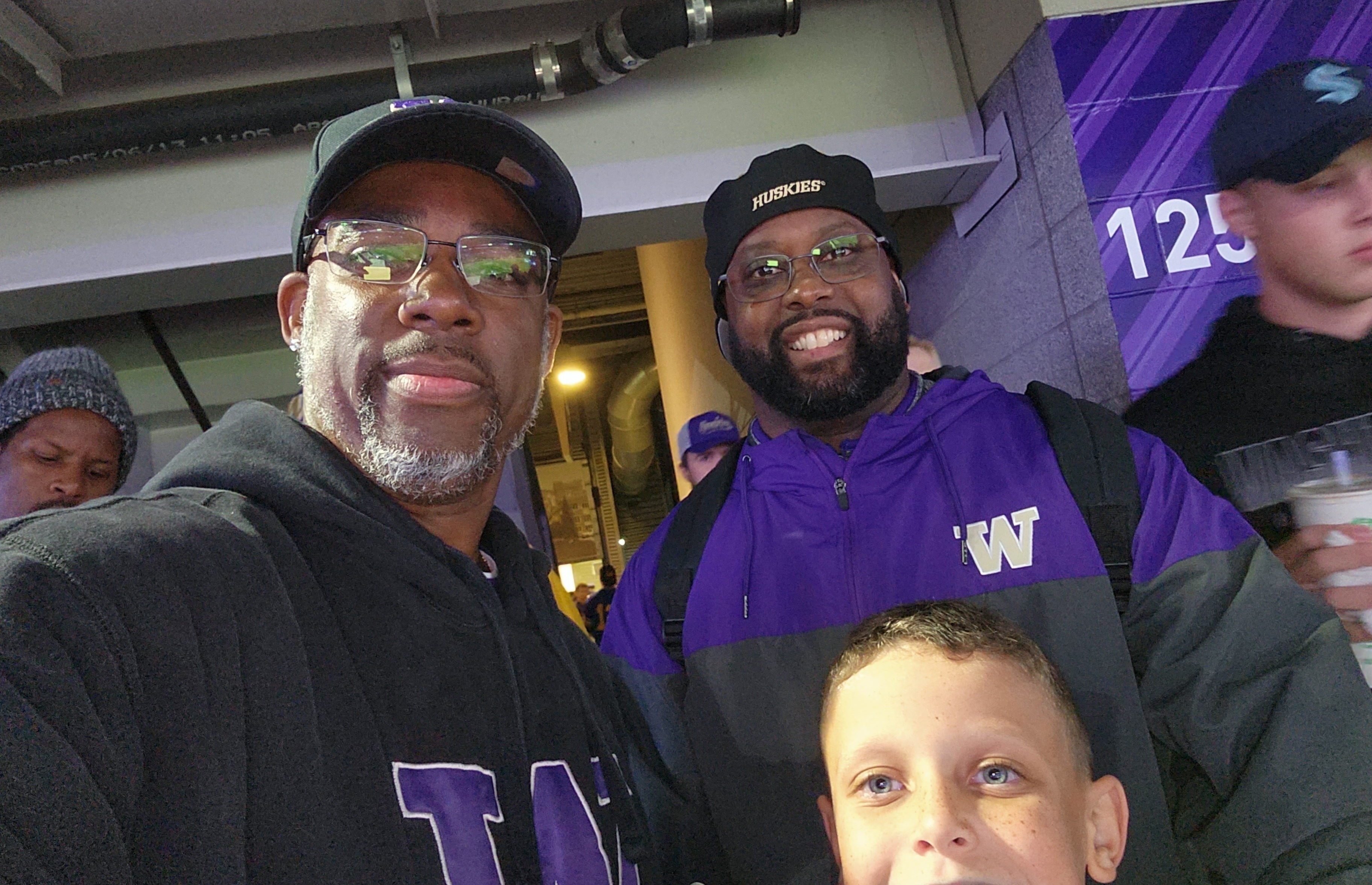Washington Huskies - NCAA Football vs California Golden Bears