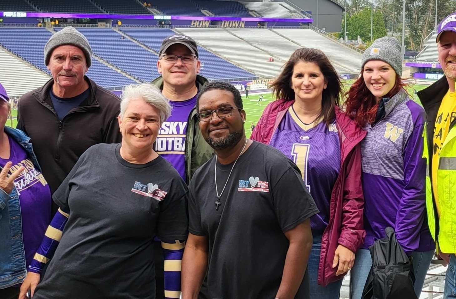 Washington Huskies - NCAA Football vs California Golden Bears