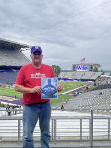 Washington Huskies - NCAA Football vs California Golden Bears