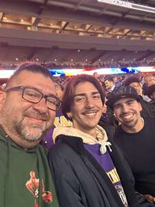 Washington Huskies - NCAA Football vs California Golden Bears