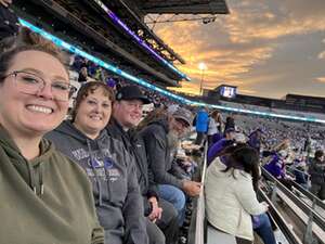 Washington Huskies - NCAA Football vs California Golden Bears