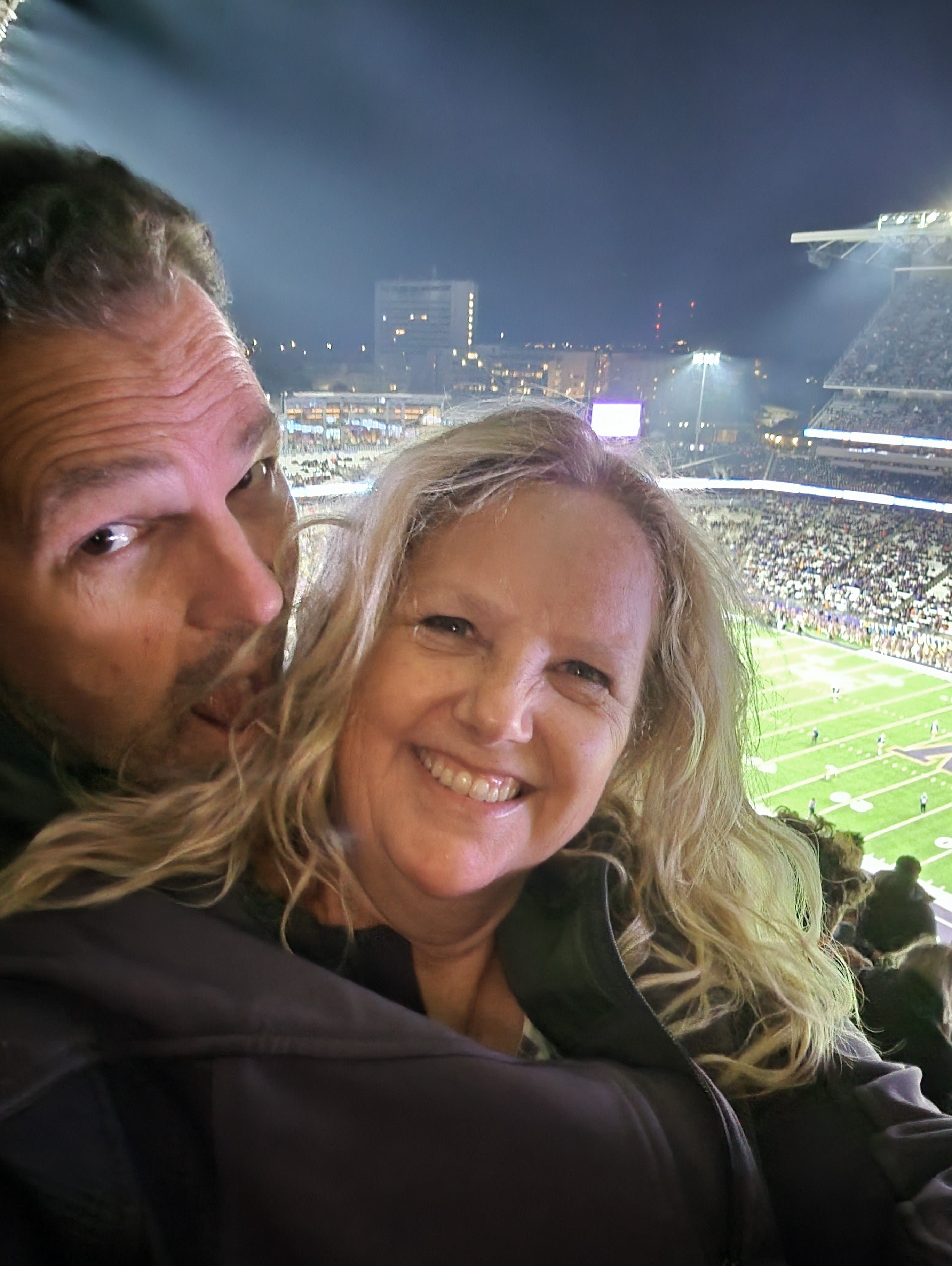 Washington Huskies - NCAA Football vs California Golden Bears