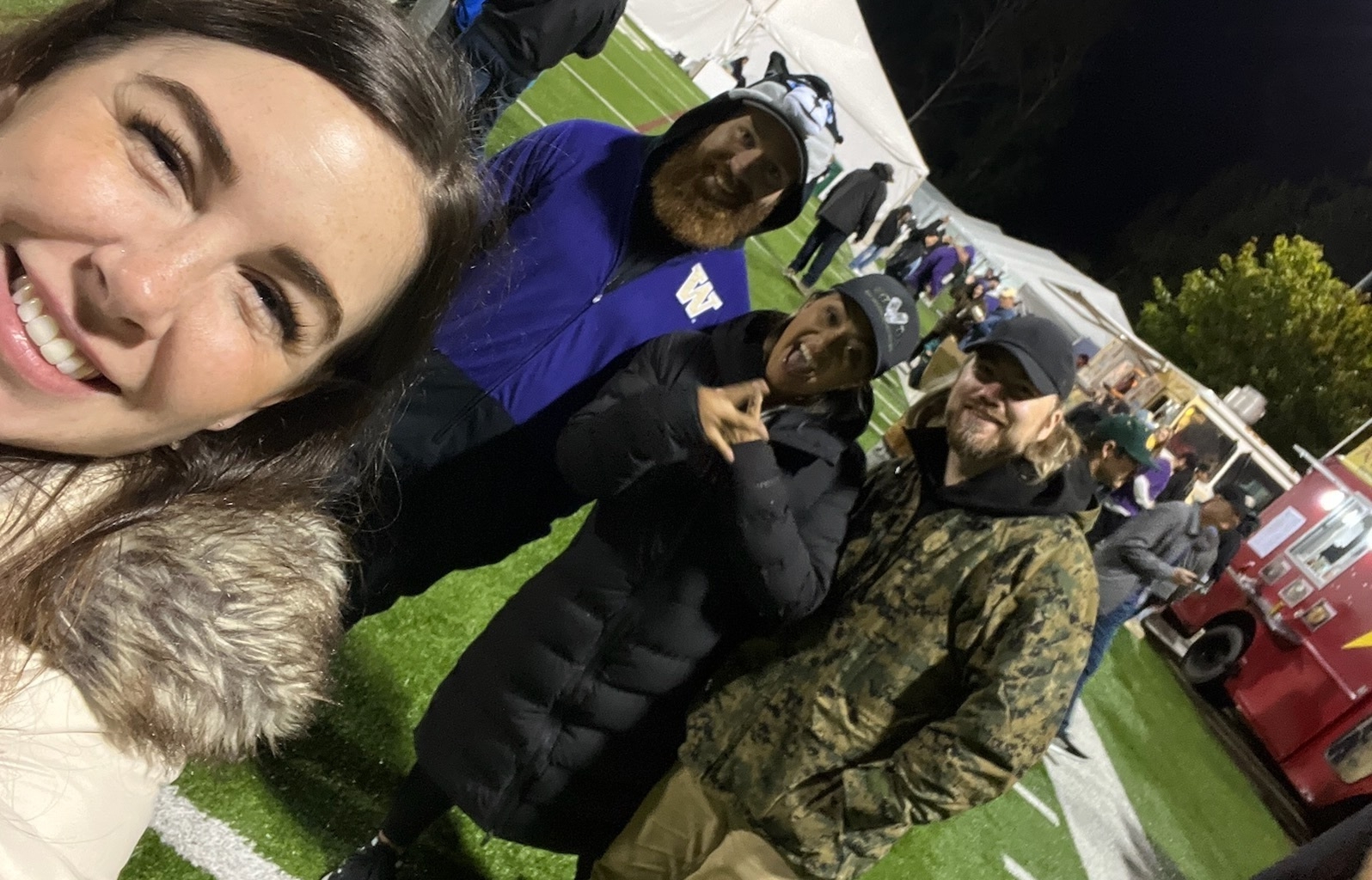 Washington Huskies - NCAA Football vs California Golden Bears