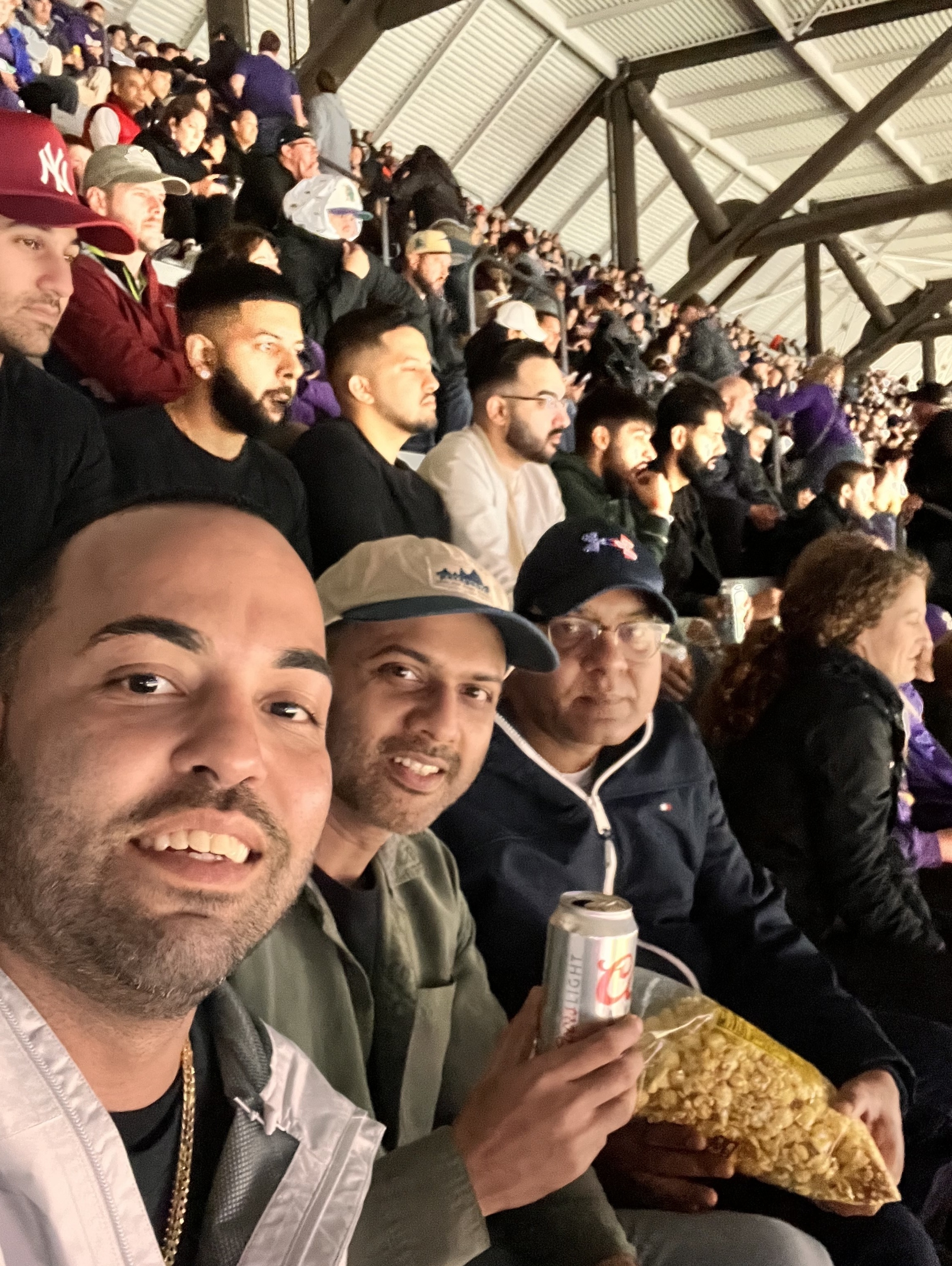 Washington Huskies - NCAA Football vs California Golden Bears