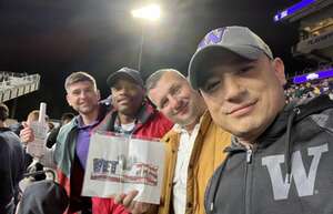 Washington Huskies - NCAA Football vs California Golden Bears
