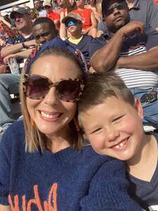 Auburn Tigers - NCAA Football vs Mississippi State Bulldogs