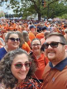 Auburn Tigers - NCAA Football vs Mississippi State Bulldogs