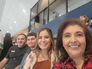 Arizona Coyotes - NHL vs Anaheim Ducks