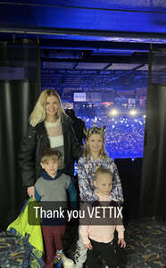 Disney on Ice Presents Magic in the Stars