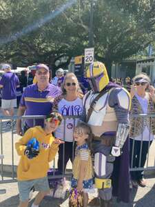 Louisiana State University Tigers - NCAA Football vs Auburn Tigers