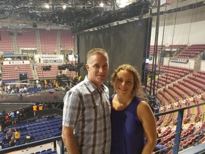 Tim McGraw and Faith Hill - Soul2Soul World Tour - North Charleston Coliseum