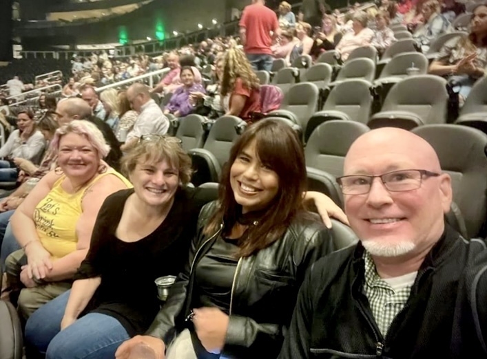 Old Dominion: No Bad Vibes Tour